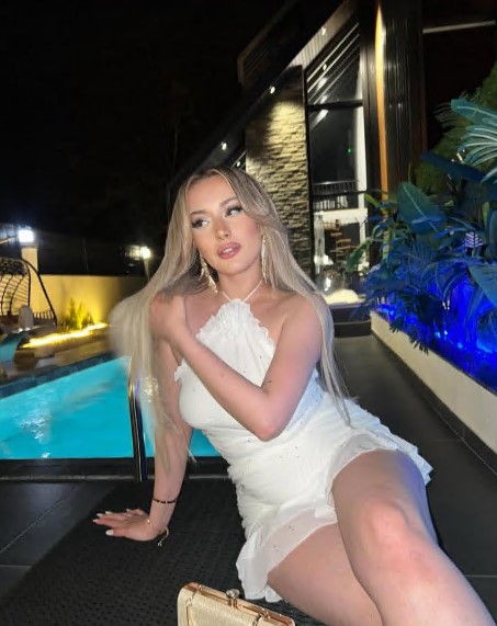 eskisehirescortaleyna-2 Eskişehir Escort Aleyna Eve, Otele, Rezidansa, Arabaya Geliyorum